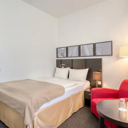 Waldhotel מלון Budenheim