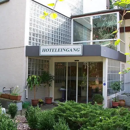 Отель Waldhotel 3*